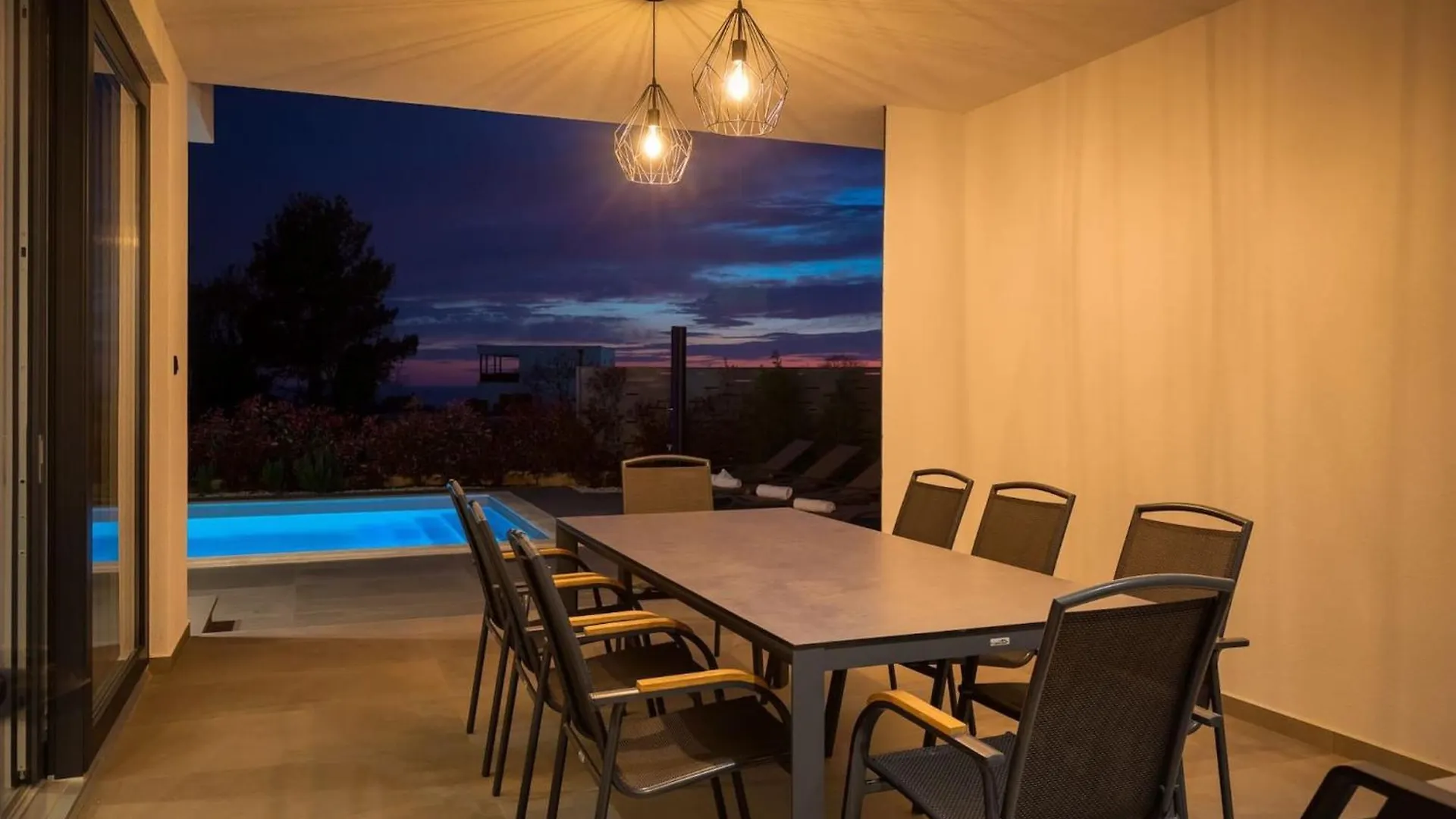 Modern Villa Tonka With Pool And Grill In Porec Tar-Vabriga Kroatië