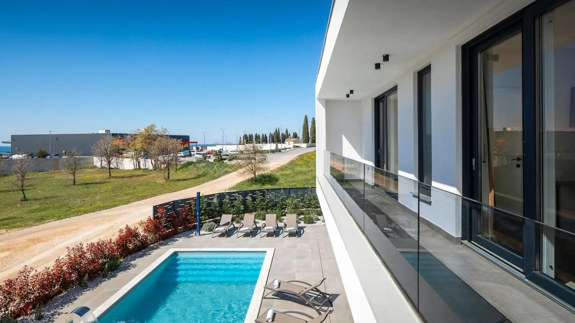 Modern Villa Tonka With Pool And Grill In Porec Tar-Vabriga Kroatië