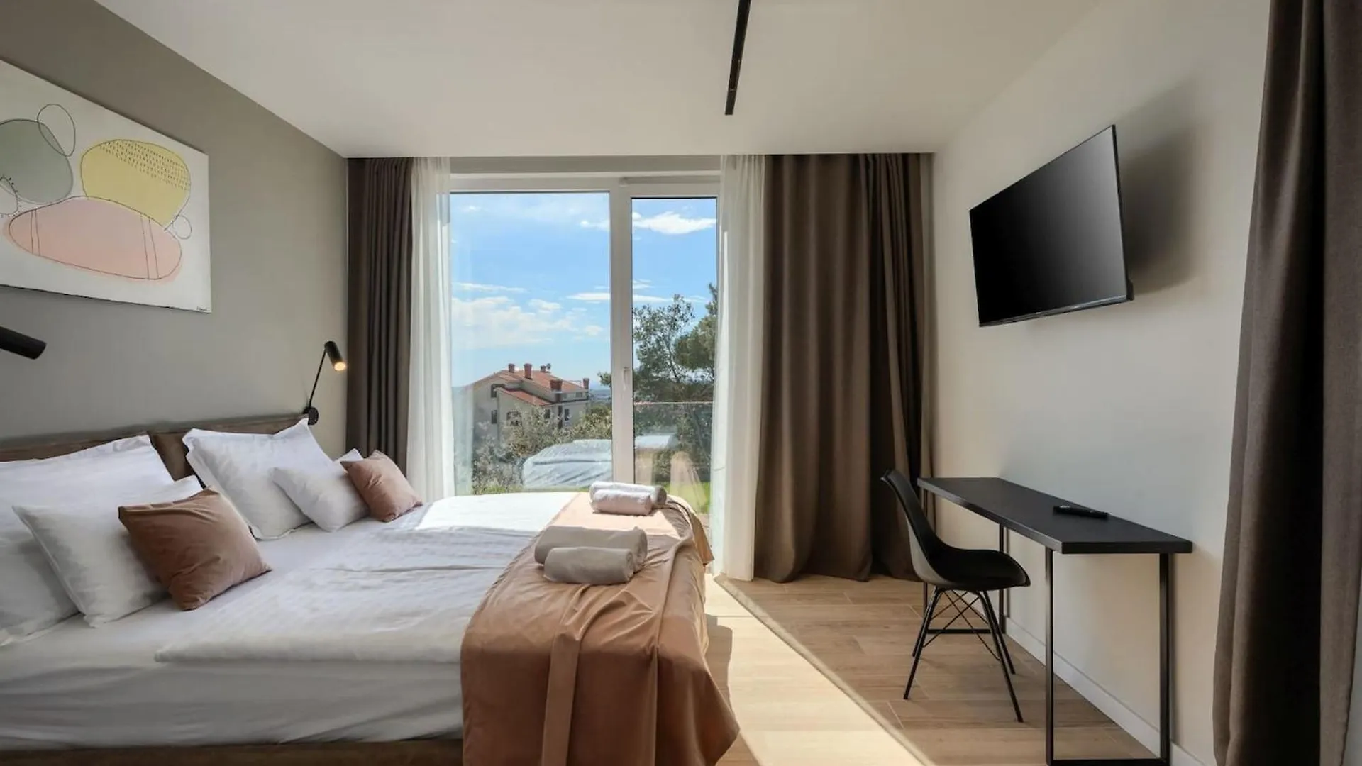 Modern Villa Tonka With Pool And Grill In Porec Tar-Vabriga