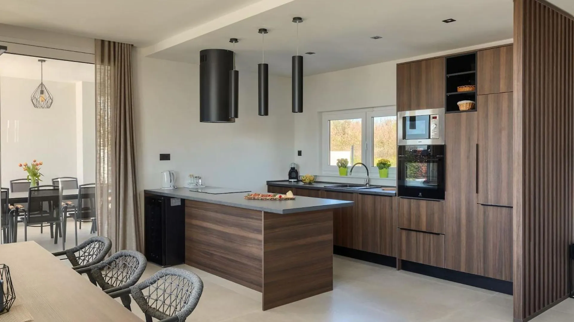 Modern Villa Tonka With Pool And Grill In Porec Tar-Vabriga